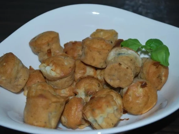 Pikante Gorgonzola-Birnen-Muffins - Rezept