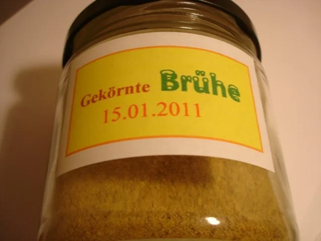 Rezept: Gekörnte Brühe Gekörnte Brühe - Rezept