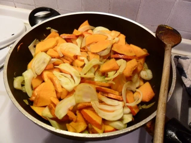 Spaghetti mit Kürbis-Fenchel-Soße - Rezept - Bild Nr. 2