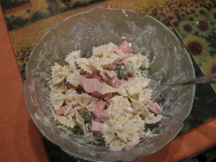 Nudelsalat Asmodis - schnell & einfach - von Asmodisgerd Nudelsalat Asmodis - schnell & einfach - von Asmodisgerd