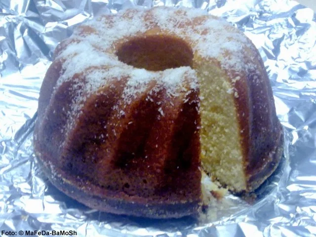 Kokos-Joghurt-Gugelhupf - Rezept - Bild Nr. 2