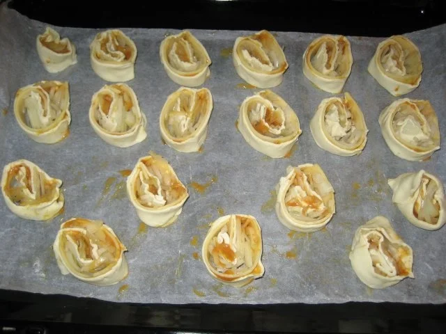 Rezept: Zwiebel-Räder Bild Nr. 2 Zwiebel-Räder - Rezept - Bild Nr. 2