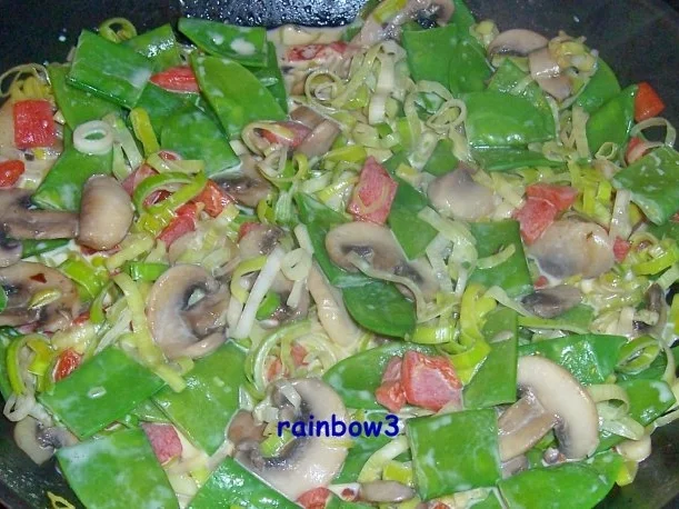 Kochen: Gemüsepfanne mit Käse-Sahne-Sauce - Rezept - Bild Nr. 7