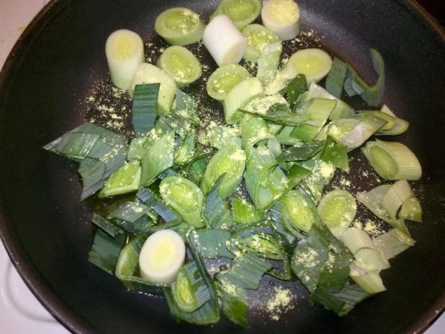 Rezept: Fisch: Lauch-Thunfisch-Pfanne Bild Nr. 4 Fisch: Lauch-Thunfisch-Pfanne - Rezept - Bild Nr. 4