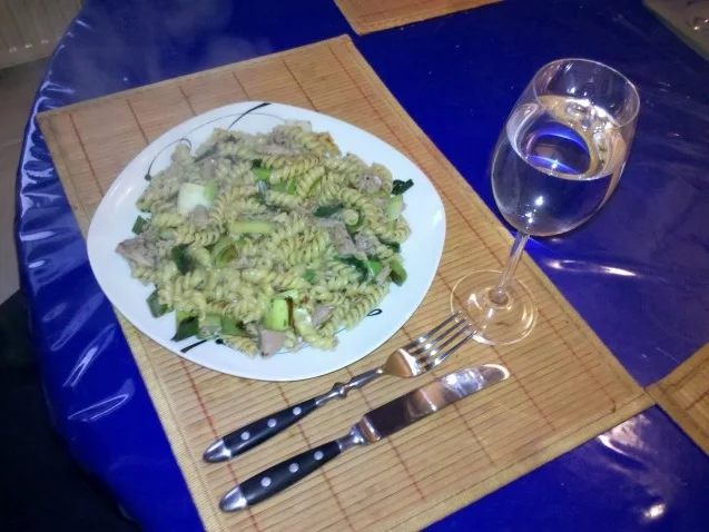 Rezept: Fisch: Lauch-Thunfisch-Pfanne Bild Nr. 8 Fisch: Lauch-Thunfisch-Pfanne - Rezept - Bild Nr. 8