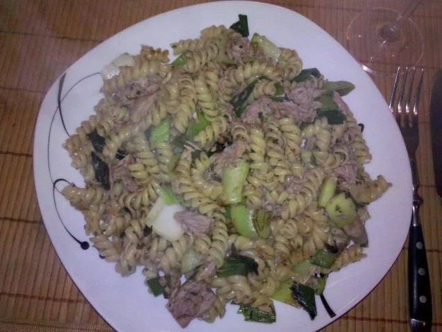 Rezept: Fisch: Lauch-Thunfisch-Pfanne Bild Nr. 10 Fisch: Lauch-Thunfisch-Pfanne - Rezept - Bild Nr. 10