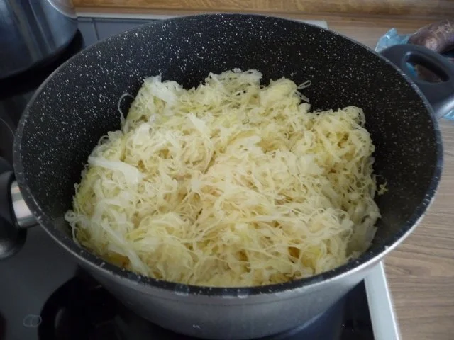 Hauptgericht : Blutwurst an Sauerkraut und Dreierlei - Stampf - Rezept - Bild Nr. 2