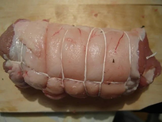 Rollbraten aus dem Lammrücken - Rezept - Bild Nr. 7