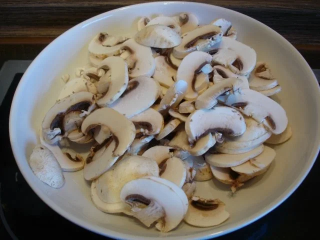 Champignonrührei mit Rettichsalat - Rezept - Bild Nr. 8