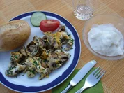 Champignonrührei mit Rettichsalat - Rezept