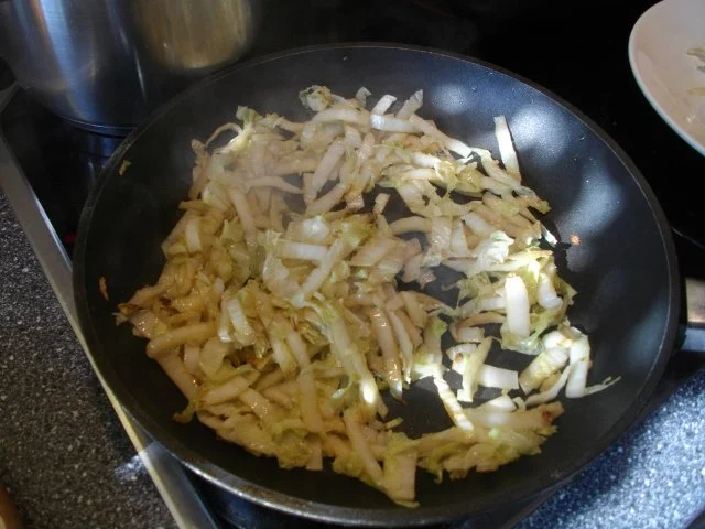 Krabbennudeln mit Orangen-Curry-Soße - Rezept - Bild Nr. 4