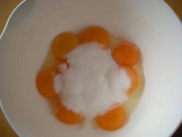 Panna Cotta mit Tonkabohne an Feigen nature - Rezept - Bild Nr. 3