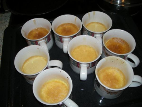Panna Cotta mit Tonkabohne an Feigen nature - Rezept - kochbar.de