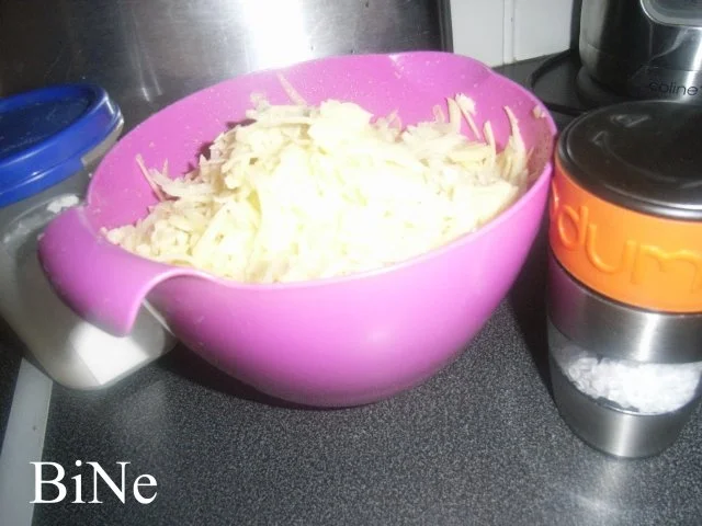 Rezept: BiNe` S BAYRISCHE KLØSSE Bild Nr. 3 BiNe` S BAYRISCHE KLØSSE - Rezept - Bild Nr. 3