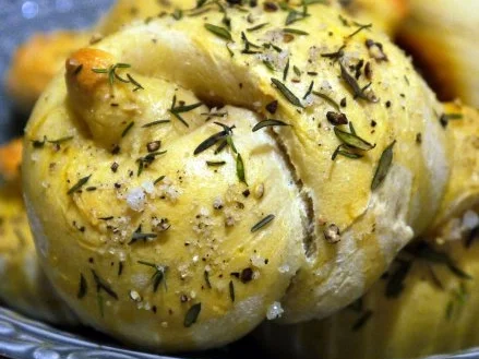 Rezept: Thymian-Knoten Thymian-Knoten - Rezept