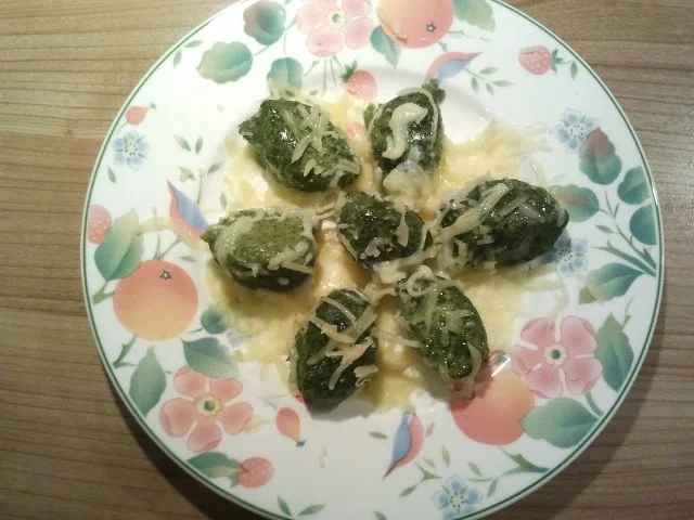 Rezept: Spinatnocken Bild Nr. 3 Spinatnocken - Rezept - Bild Nr. 3