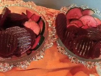 Rezept: Rote Bete- Zucchini- Salat Rote Bete- Zucchini- Salat - Rezept