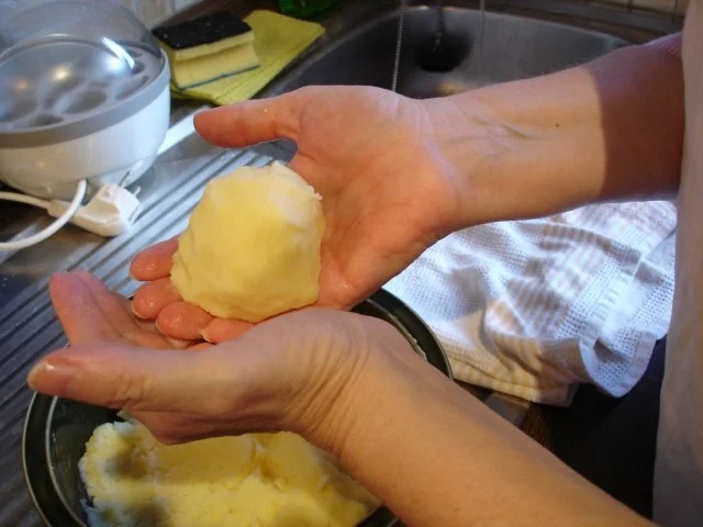 Schäufele mit Sauerkraut und Knödel - Rezept - Bild Nr. 20