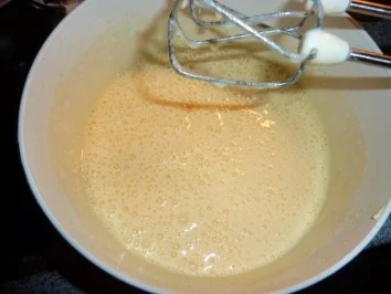 Kuchen: Fantakuchen mit Pfirsichschmand - Rezept - Bild Nr. 2