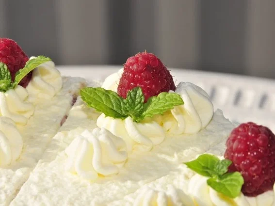 Käse-Sahne-Wickeltorte - Rezept - Bild Nr. 3