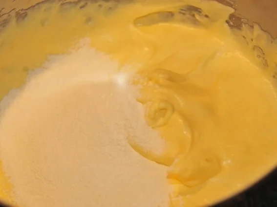 Käse-Sahne-Wickeltorte - Rezept - Bild Nr. 7