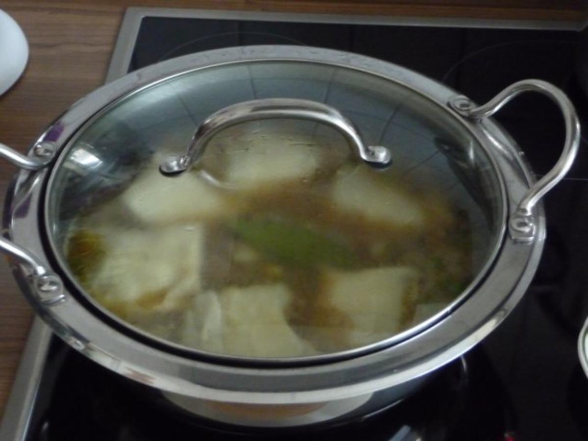 Suppen & Eintöpfe : Leberknödelsuppe mit Maultaschen - Rezept - Bild Nr. 13