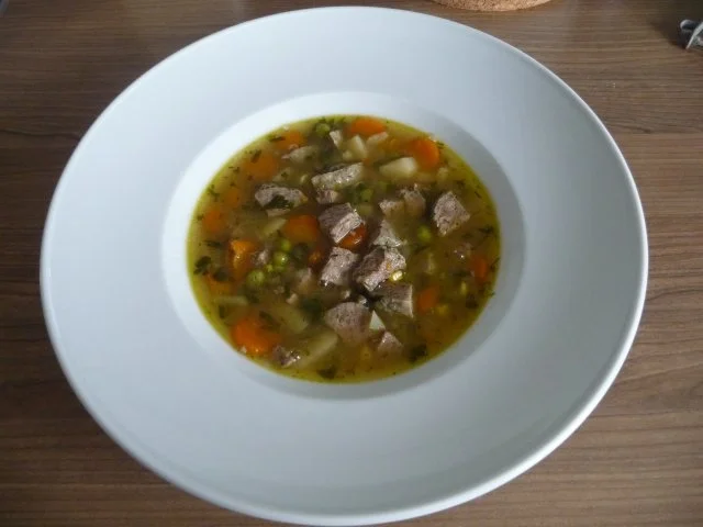 Resteverwertung : Leberknödelsuppe mit Spätzle - Rezept - Bild Nr. 2