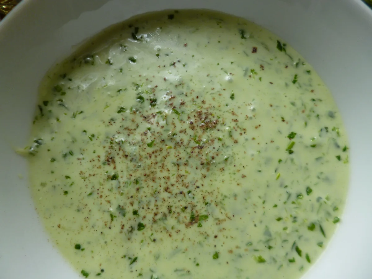 Grüne Soße mit Wald- und Wiesenkräutern aus Niedersachsen - Rezept - Bild Nr. 2