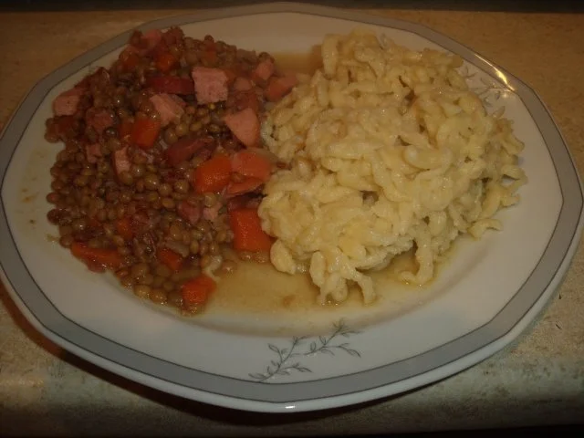 Linsen mit Spätzle - Rezept