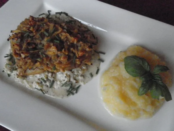 Rezept: Kürbis - Püree und Kabeljau mit Kürbis- Nusskruste auf Apfelsoße Bild Nr. 2 Kürbis - Püree und Kabeljau mit Kürbis- Nusskruste auf Apfelsoße - Rezept - Bild Nr. 2