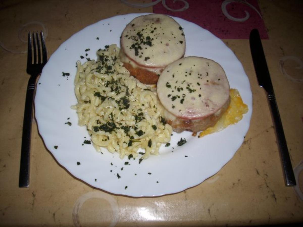 Frikadellen...ein bisschen italienisch - Rezept