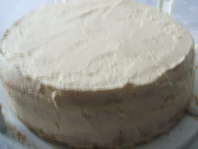 Rezept: Mandarinen-Buttercrem-Torte Bild Nr. 3 Mandarinen-Buttercrem-Torte - Rezept - Bild Nr. 3