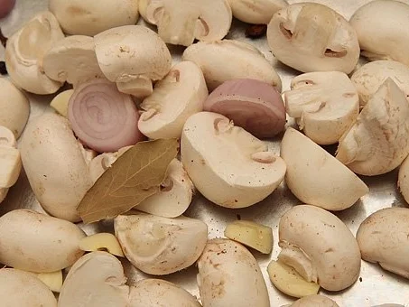 Rezept: Coq au vin - französische Rezepte in deutschen Küchen Bild Nr. 2 Coq au vin - französische Rezepte in deutschen Küchen - Rezept - Bild Nr. 2