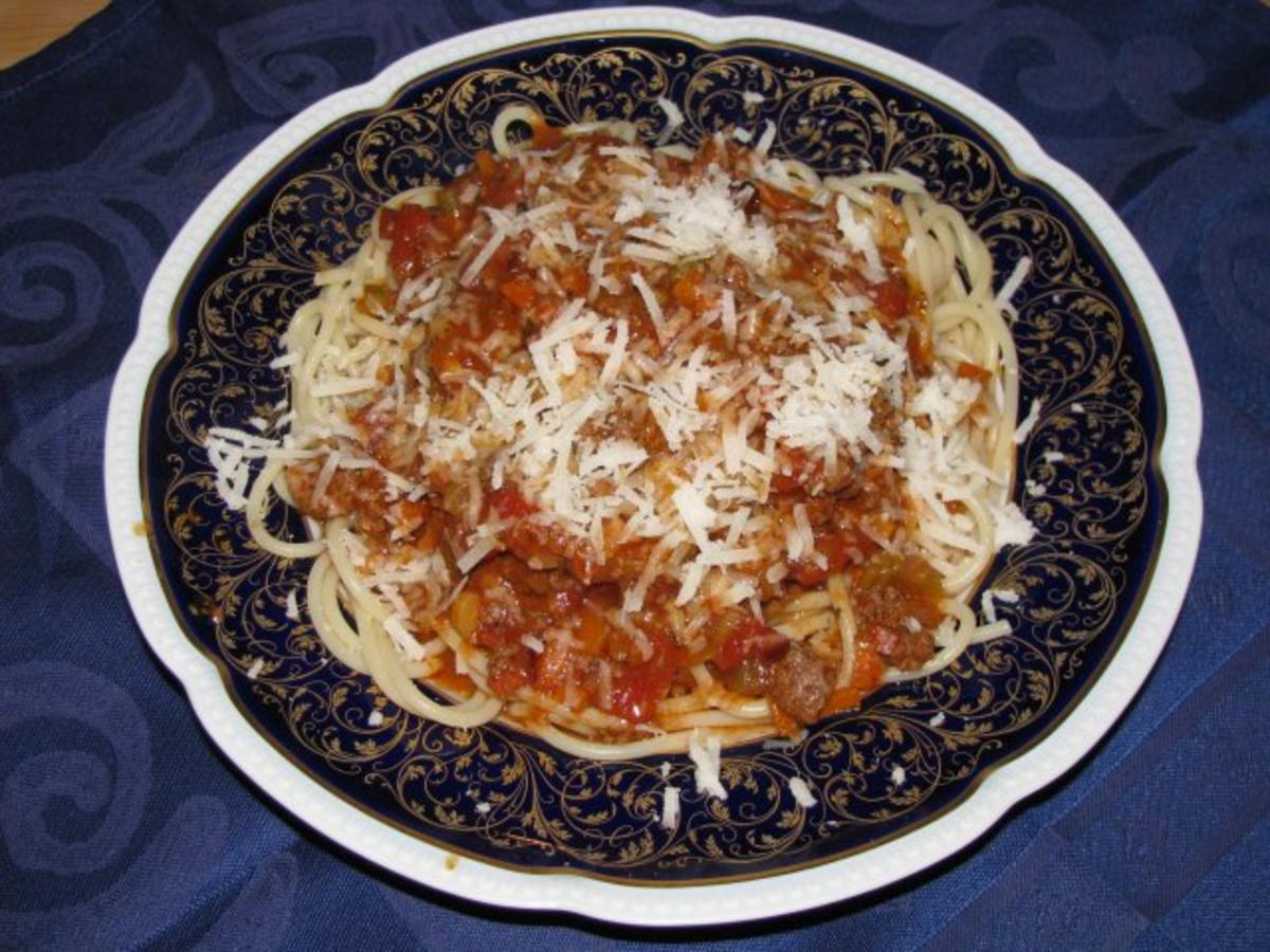 Fleisch: Meine Hackfleischsoße zu Spaghetti - Rezept - Bild Nr. 6