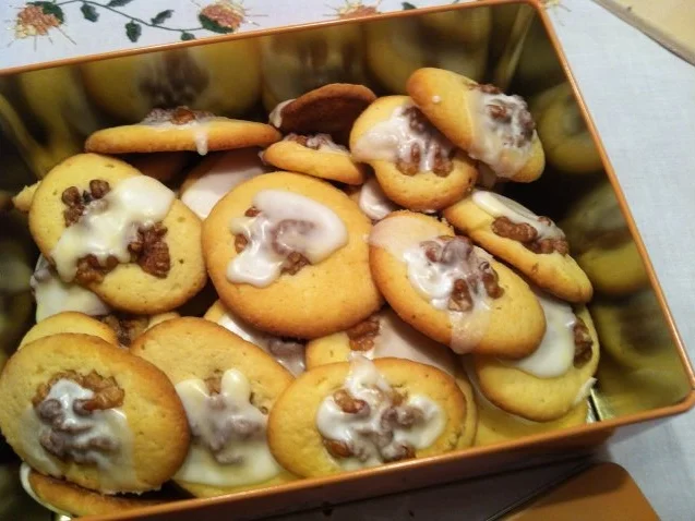 Rezept: Amerikanische Walnußplätzchen Amerikanische Walnußplätzchen - Rezept