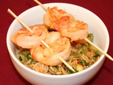 Reissalat mit Curry Gambas - Rezept