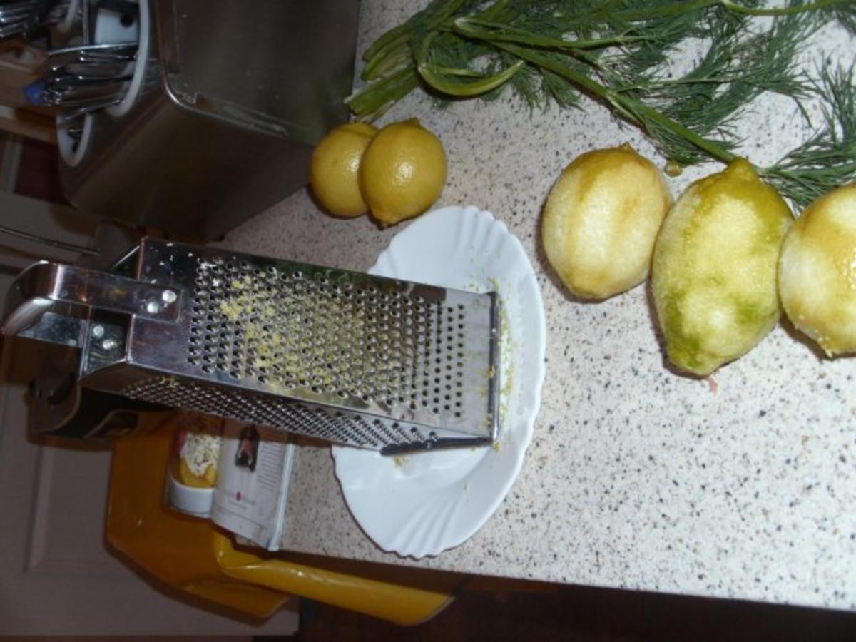 Überbackenes Lachsfilet mit Zitronen-Rahm-Spinat - Rezept - Bild Nr. 4