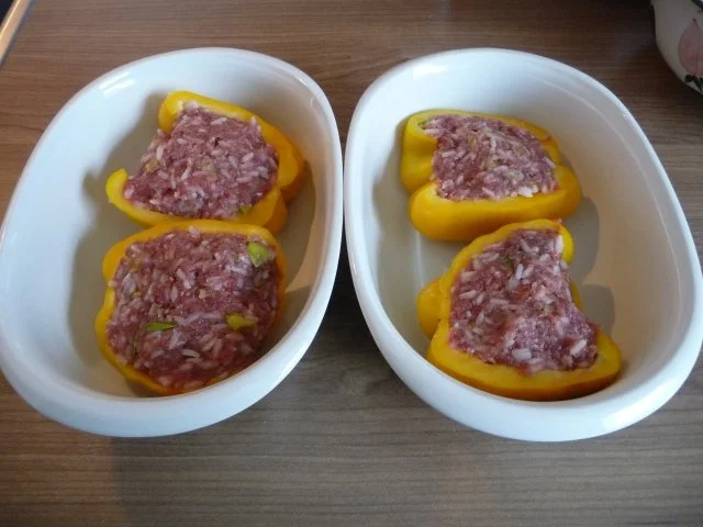 Rezept: Hackfleisch : Paprikaschoten mit Hackfleisch - Reisfüllung Bild Nr. 24 Hackfleisch : Paprikaschoten mit Hackfleisch - Reisfüllung - Rezept - Bild Nr. 24