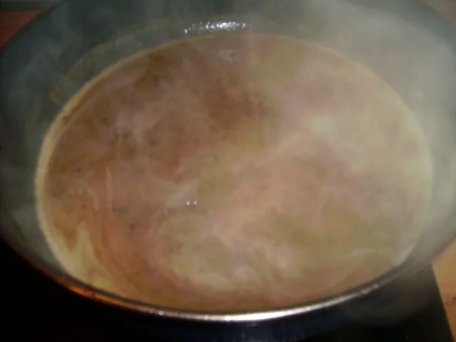 Rezept: Geschnetzeltes in cremiger Pfefferrahmsauce Bild Nr. 4 Geschnetzeltes in cremiger Pfefferrahmsauce - Rezept - Bild Nr. 4