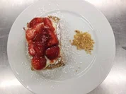 Rezept: Erdbeerschnitte Erdbeerschnitte - Rezept