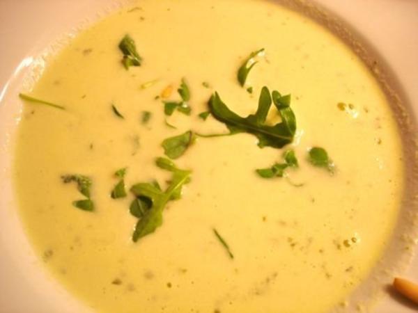 Feine Rucola Cremesuppe - einfach - 134 kcal/100g