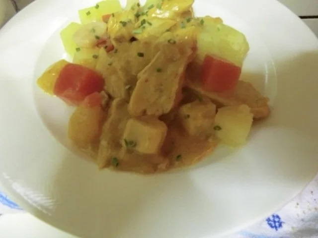 Puten-Geschnetzeltes in Frucht-Cocos-Sauce - Rezept