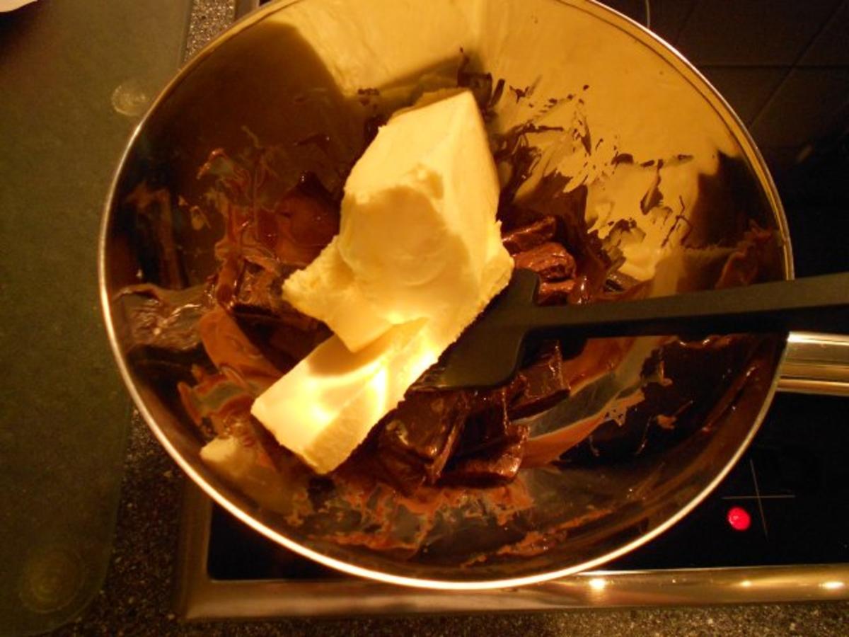 Schokotraum-Kuchen mit Puddingschaumhaube, gut als Nachtisch geeignet! - Rezept - Bild Nr. 4