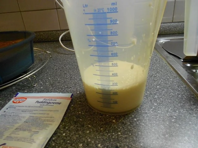 Schokotraum-Kuchen mit Puddingschaumhaube, gut als Nachtisch geeignet! - Rezept - Bild Nr. 17