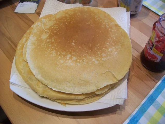 Rezept: Pfannekuchen Bild Nr. 9 Pfannekuchen - Rezept - Bild Nr. 9