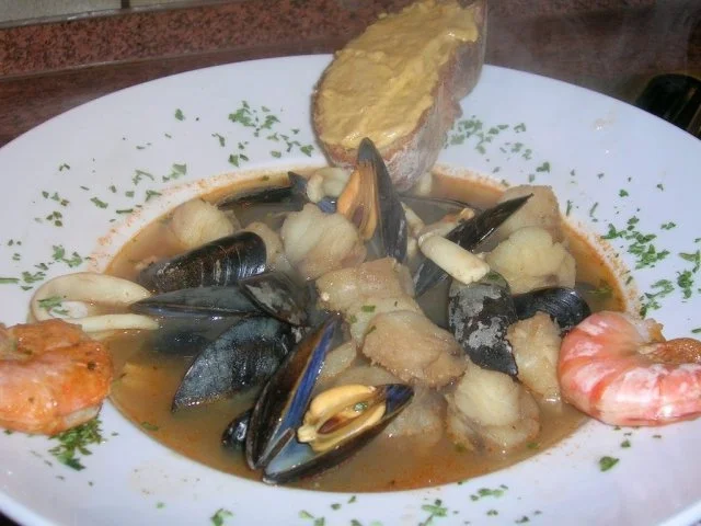 Provencialischer Fischtopf mit Pernod abgeschmeckt,  und Rouille - Rezept - Bild Nr. 3