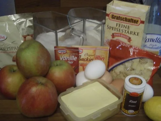 Apfel-Mandel-Baiserkuchen - Rezept - Bild Nr. 2