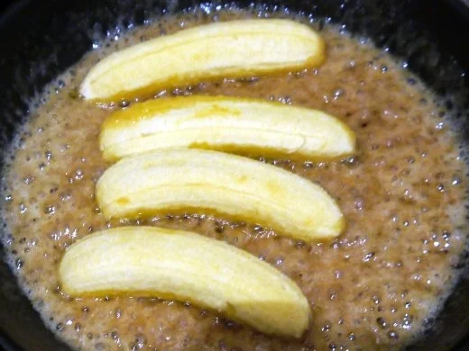 Rezept: Glasierte Babybananen mit Schokoladensauce Bild Nr. 6 Glasierte Babybananen mit Schokoladensauce - Rezept - Bild Nr. 6