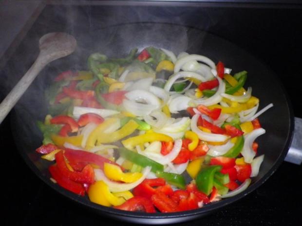 Paprika - Fleisch - Pfanne - Rezept mit Bild - kochbar.de