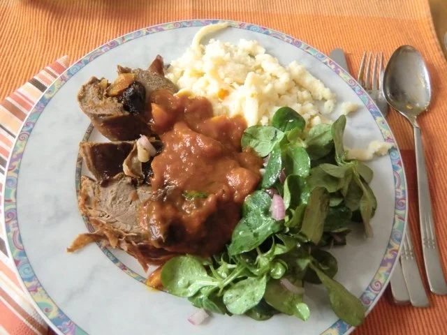 Rehkeule gefüllt mit getrockneten Aprikosen und Pflaumen - Rezept - Bild Nr. 8